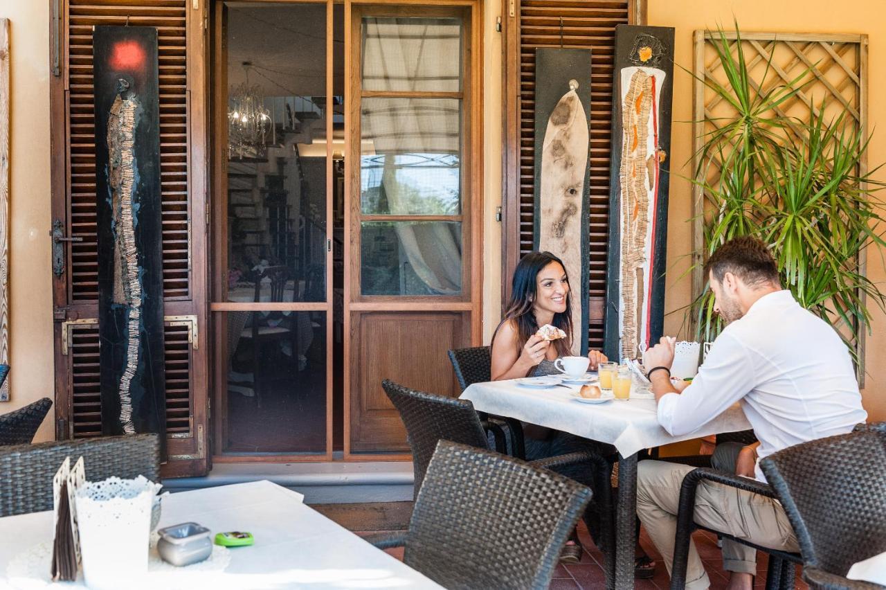 Готель Giardino Della Pieve Relais- Adult Only Кашіна Екстер'єр фото