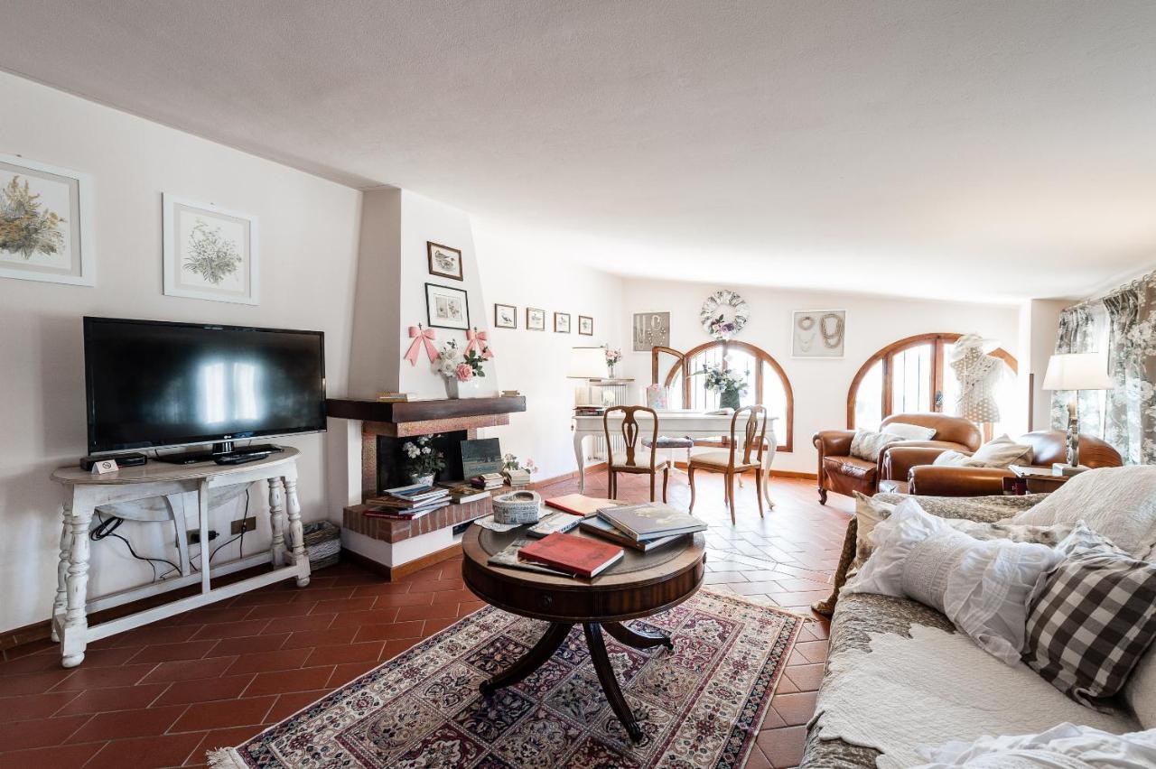 Готель Giardino Della Pieve Relais- Adult Only Кашіна Екстер'єр фото